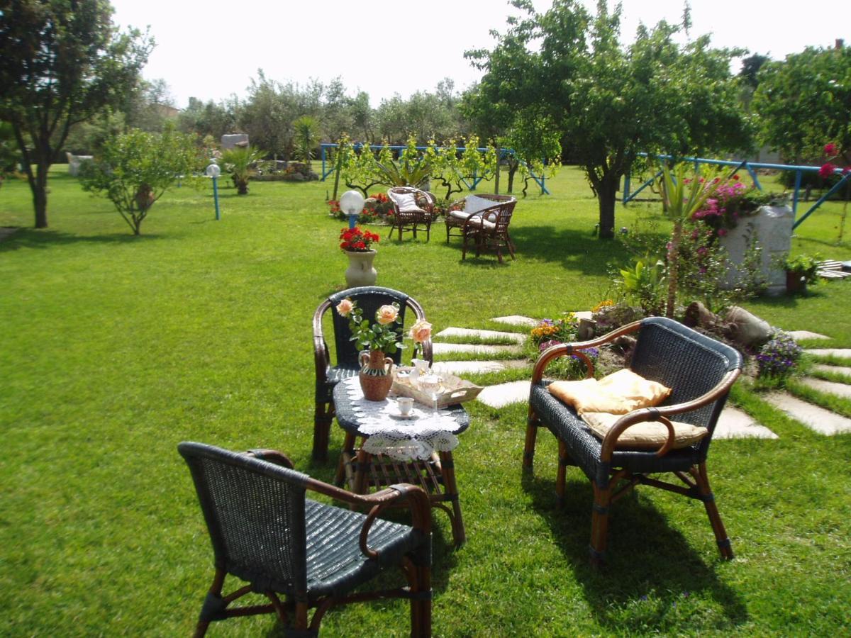 Il Bouganville Oristano Exterior photo